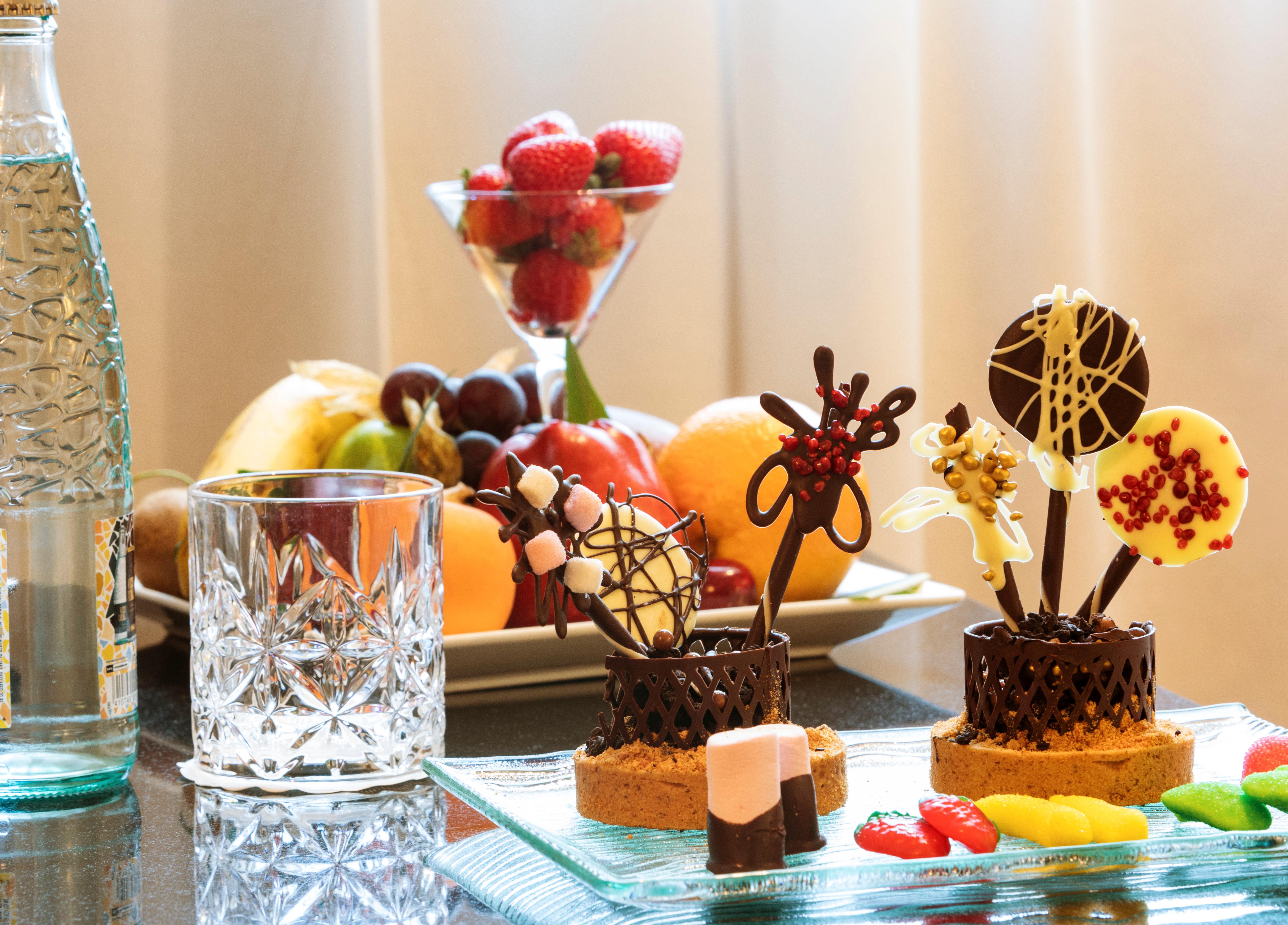 Intercontinental Madrid By Ihg Hotel Bagian luar foto