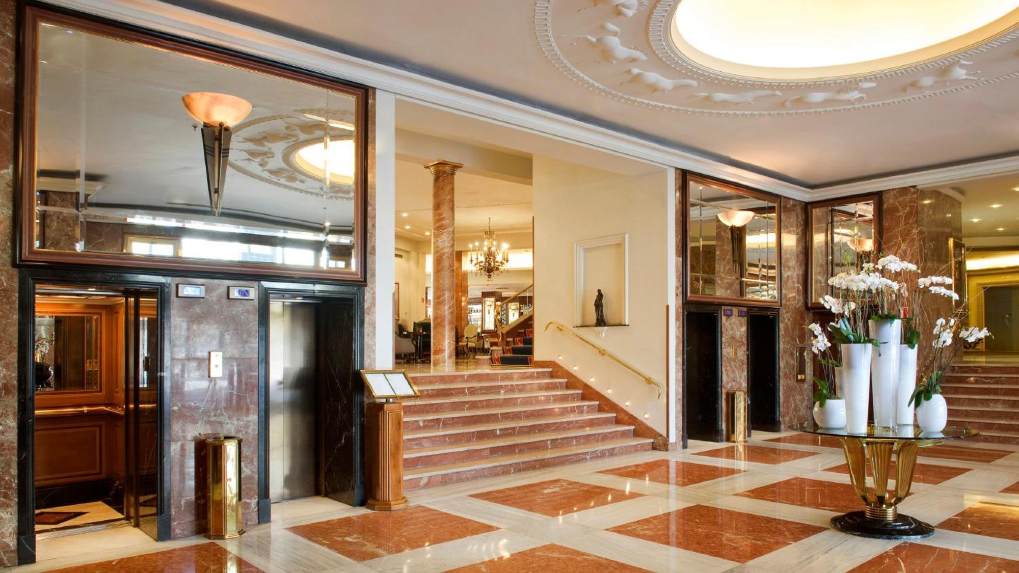 Intercontinental Madrid By Ihg Hotel Bagian luar foto
