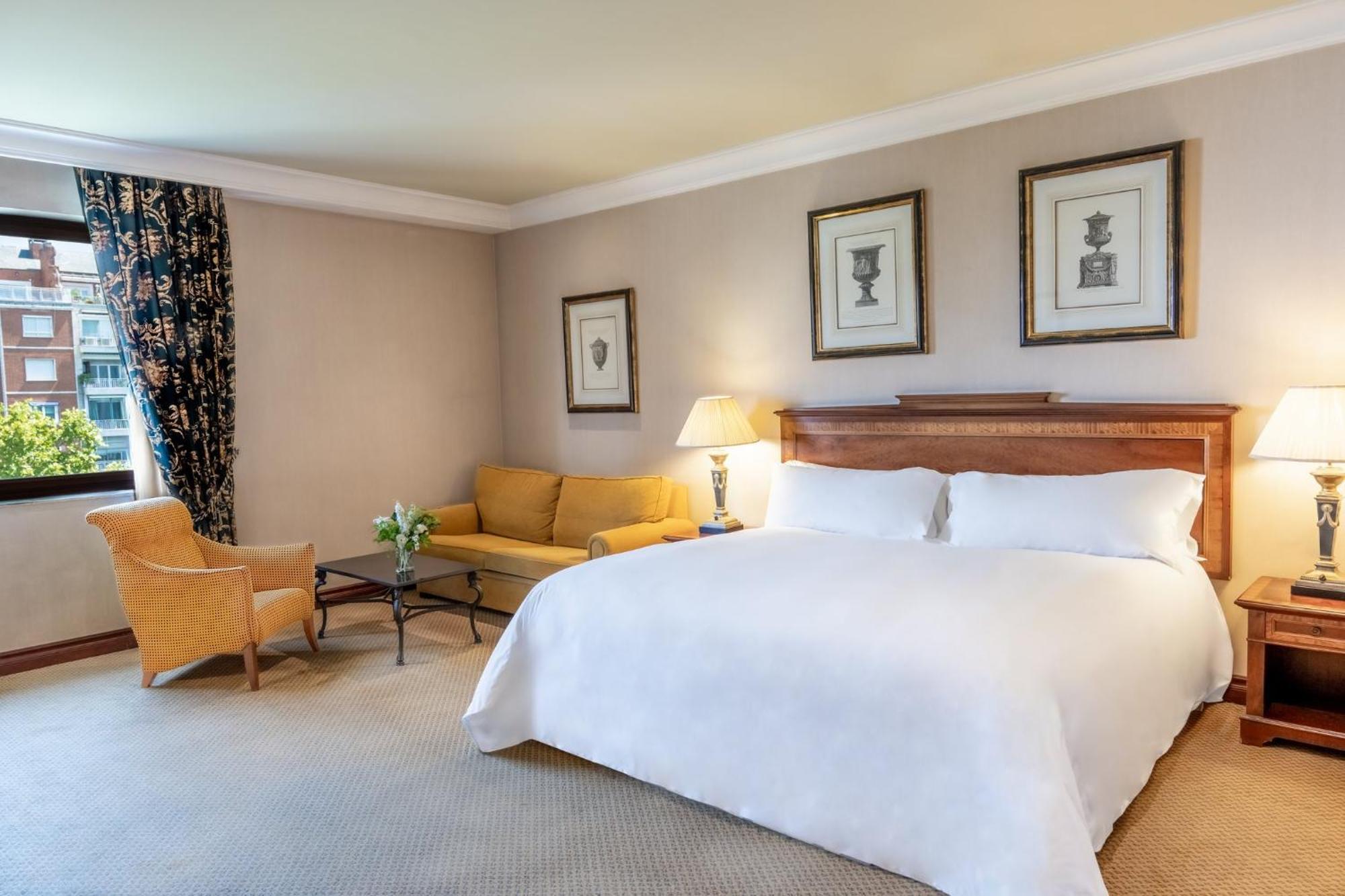 Intercontinental Madrid By Ihg Hotel Bagian luar foto