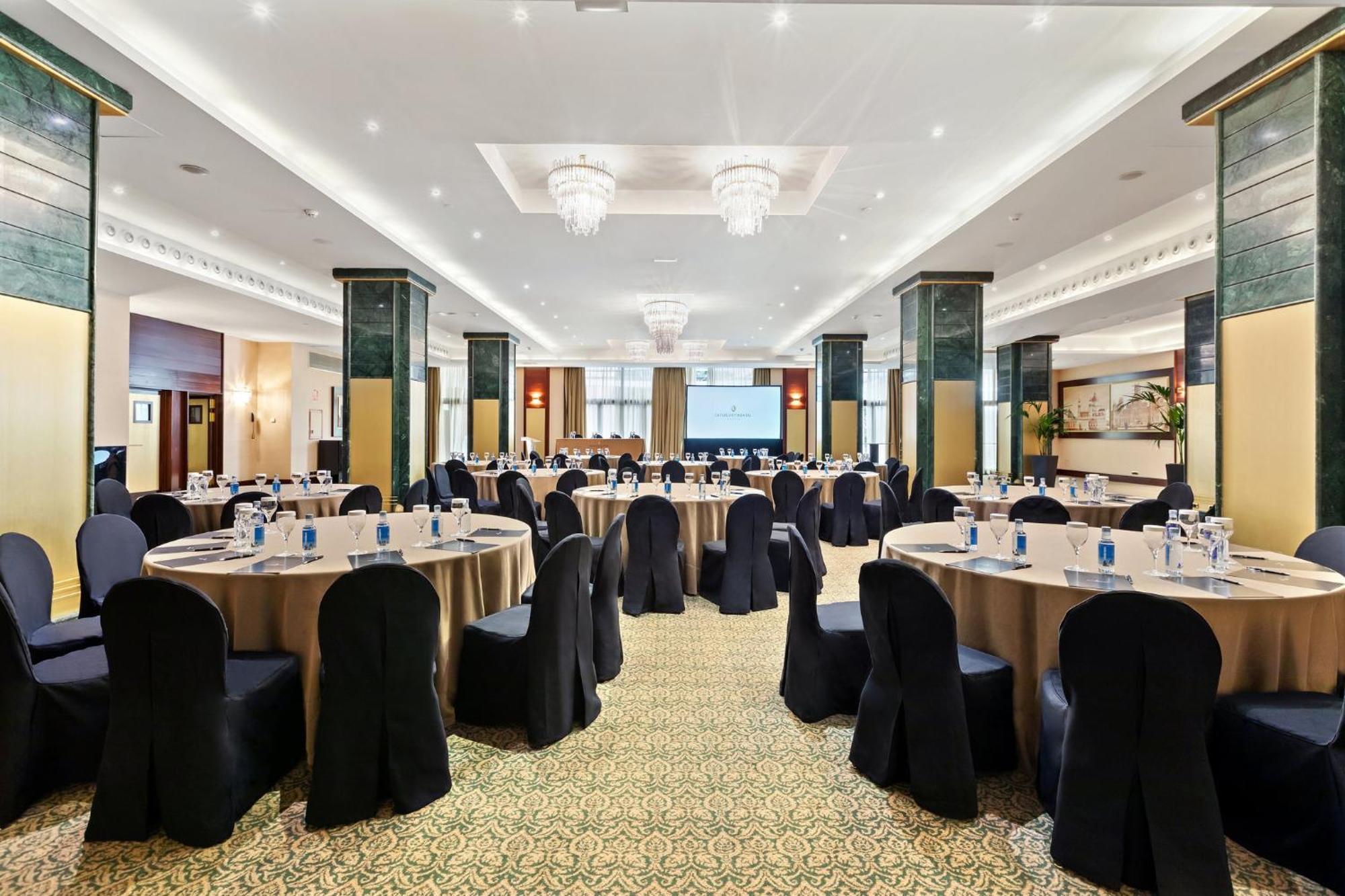 Intercontinental Madrid By Ihg Hotel Bagian luar foto